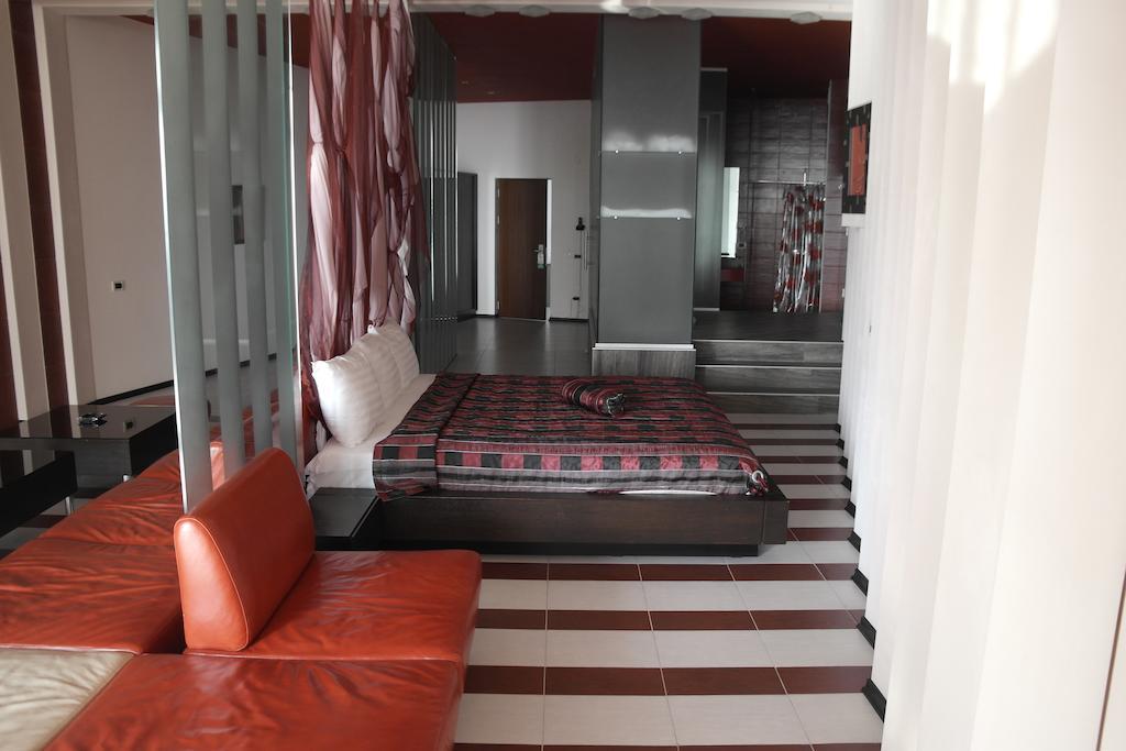 Akhtamar Hotel Cjsc Arzakan Værelse billede